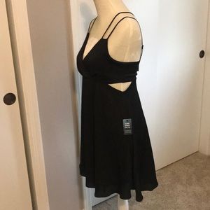 Express | cutout side dress